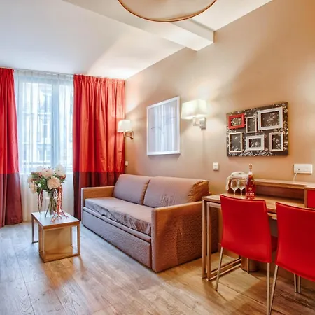 Le - Parking And Comfort In The Centre Appartement