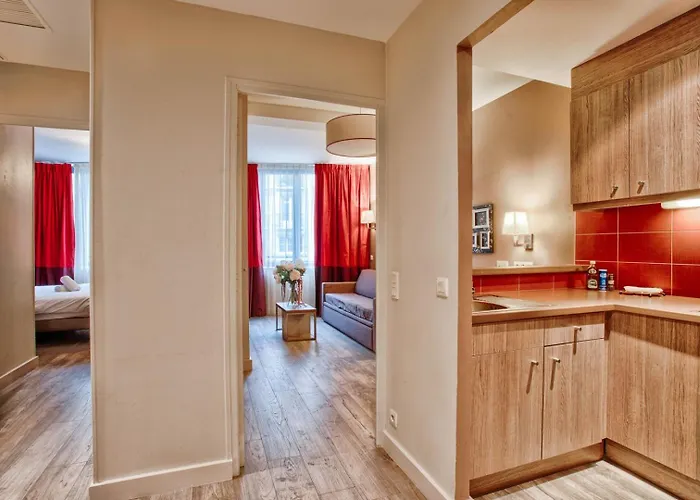 Le - Parking And Comfort In The Centre Apartamento